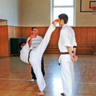 Karate-Training_jpg-1377531742
