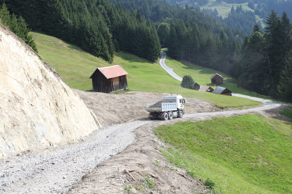 E-Forstweg Schwimmersboden Fraxern_jpg-1377546230
