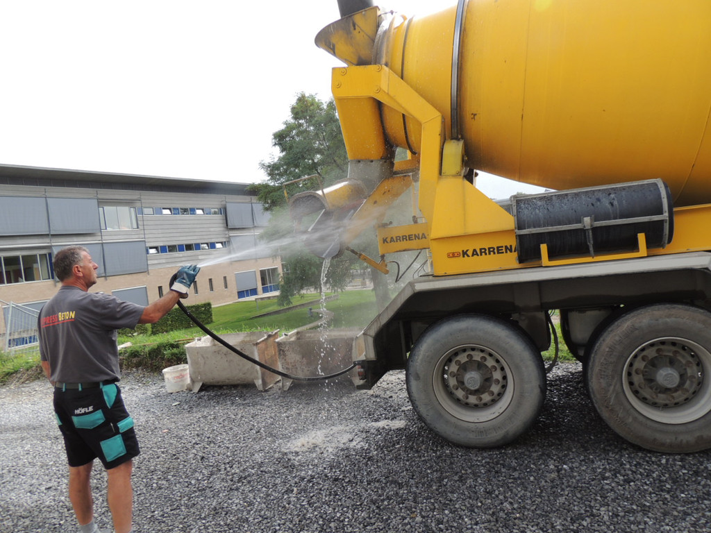 DSCN2116_JPG-1377727198