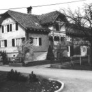 Koblach_Typisches_1900er_Haus.jpg
