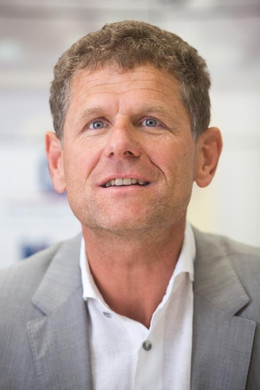 file6blnk4yr34pvc888kdd_jpg-1377809747