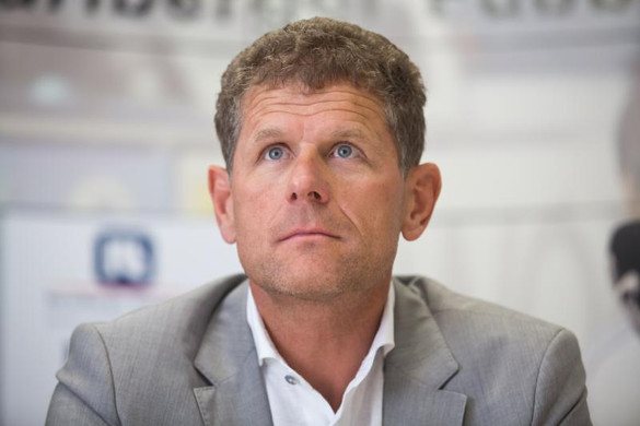 file6blnl59bc541bihlykdd_jpg-1377809772