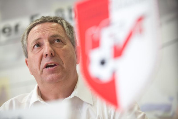 file6blnmy267yv67sy1kdc_jpg-1377809849