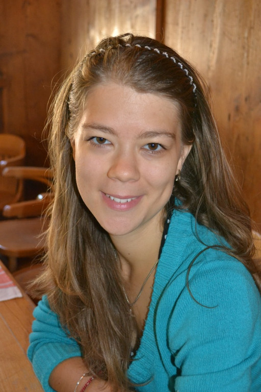 39 Aliz Szollath _25_ Ungarn_ ist begeistert von der Jugendherberge und lobt das Preis-Leistungs-Verh__ltnis_JPG-1377884858
