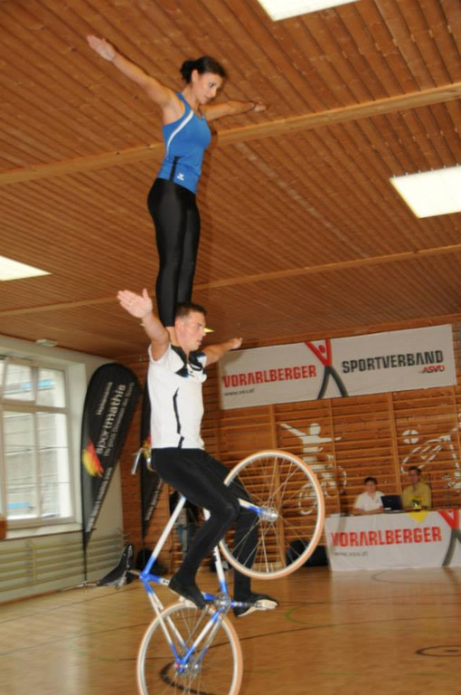 FibiNaniSteuerohrstgschulterstand_jpg-1378211927