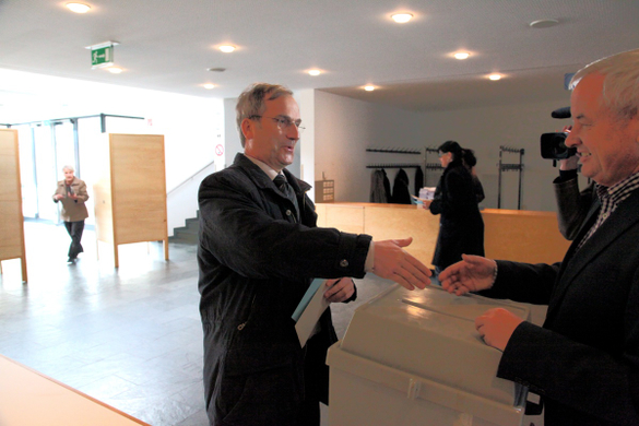 KOE-Wahlsonntag_jpg-1268591669