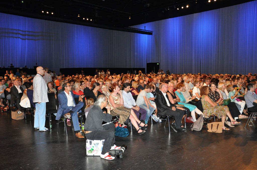 spannung_jpg-1378566554