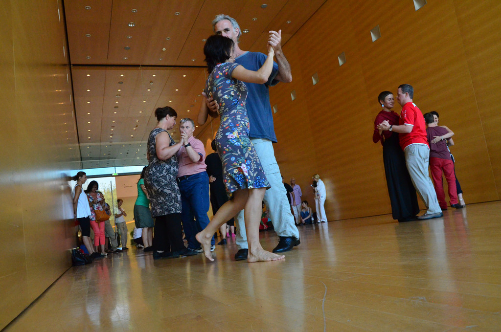 tango2_jpg-1378566564