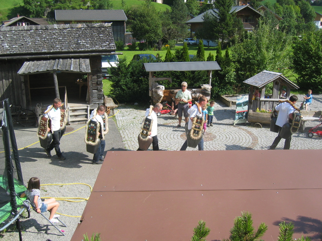 IMG_1590_JPG-1378637674