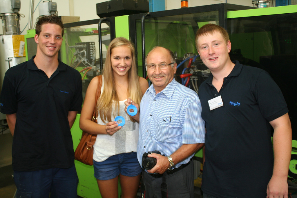 Failge Mitarbeiter Frank und Jonas mit Celina und Martin_JPG-1378652783