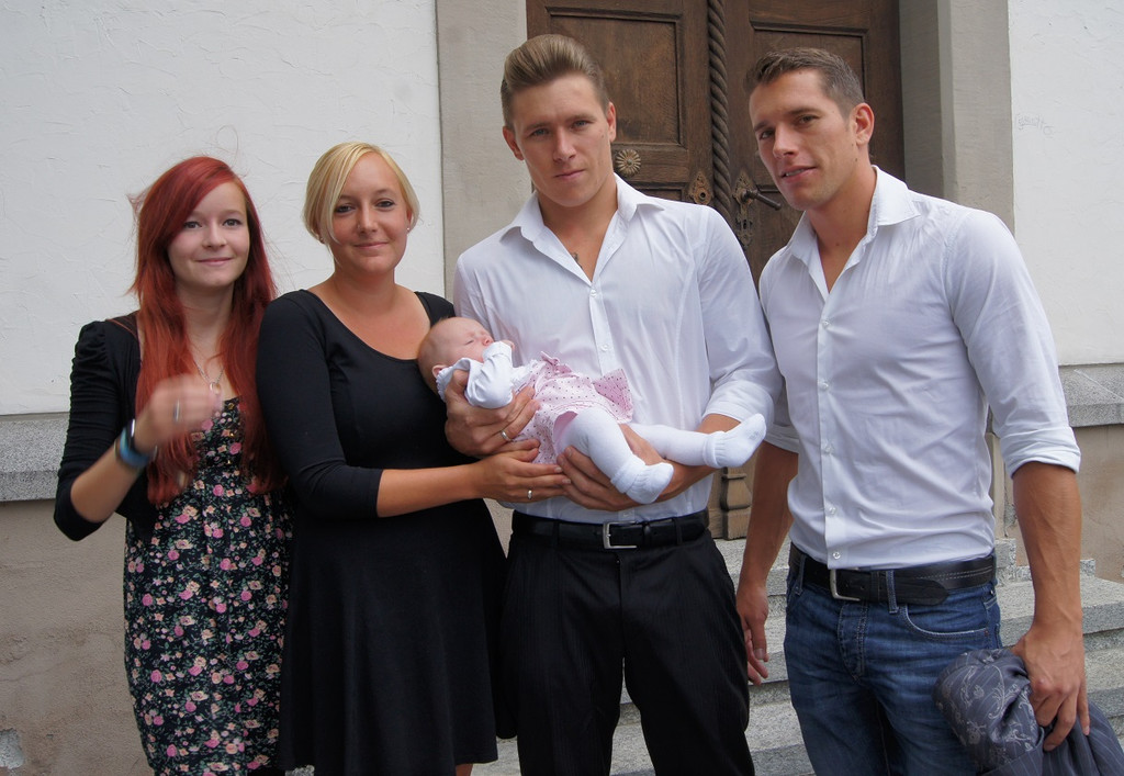 1Lisa Ho_JPG-1378664071