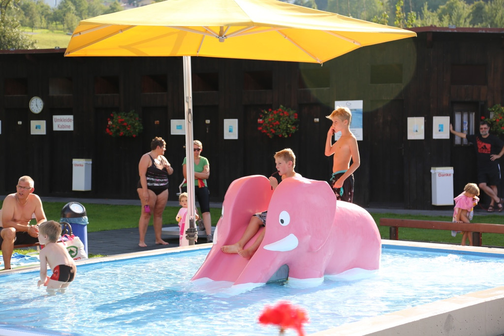 BK_Saisonende Felsenaubad 6_jpg-1378665734