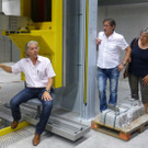 Bilder von der Führung durchs neue Anodisierwerk