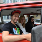 06 Die Jugendarbeiter Thomas und Marie mit Nadine _15__JPG-1378975165