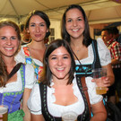 Drei Schwestern Clubbing