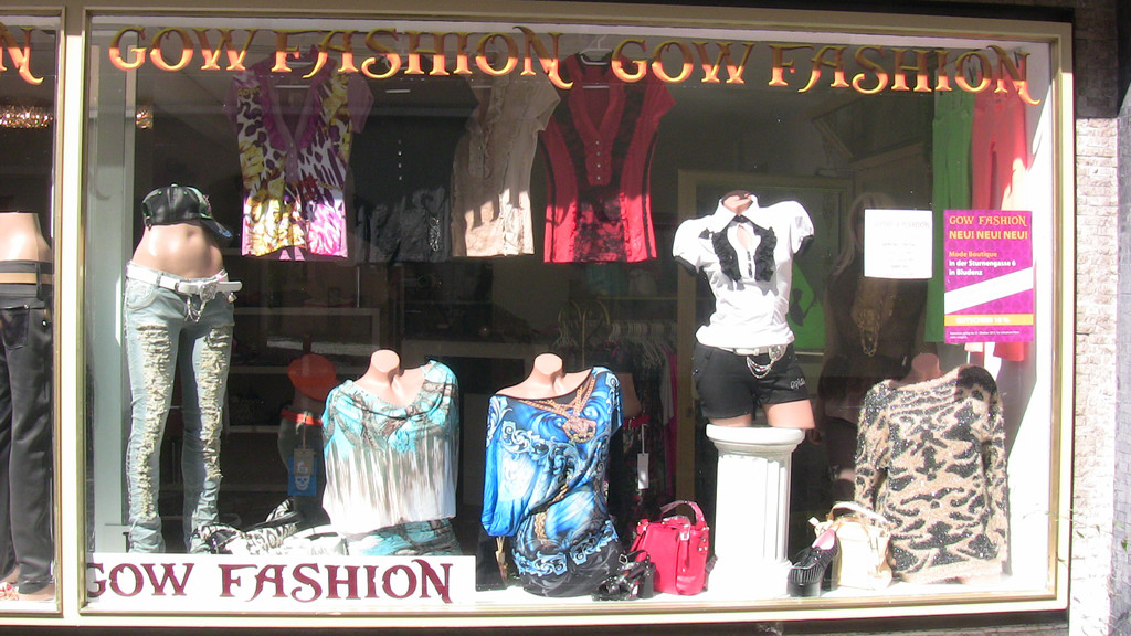 Fotos Gesch__ftser__ffnung und f__r Online Shop 02_09_2013 730.JPG