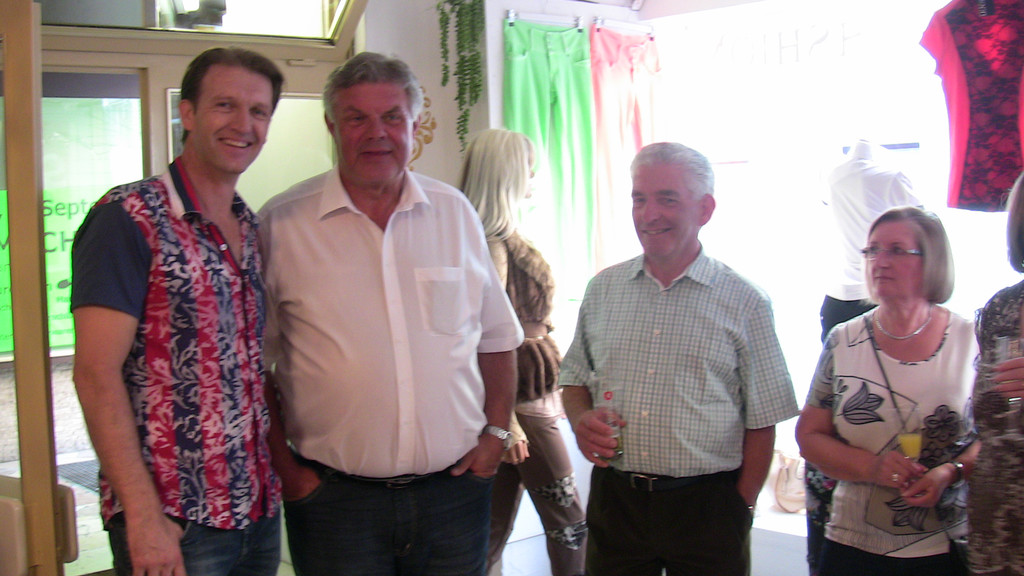 Fotos Gesch__ftser__ffnung und f__r Online Shop 02_09_2013 739.JPG