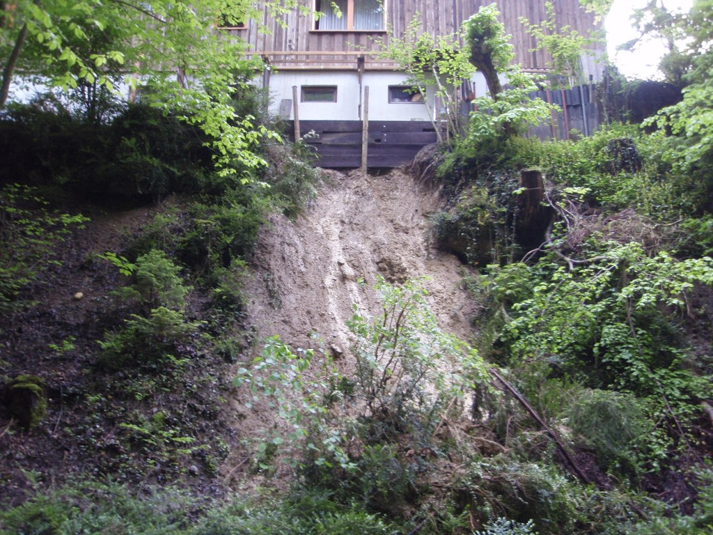 Dorfbach Sanierung Rutschungen 2013 _1__JPG-1379084917