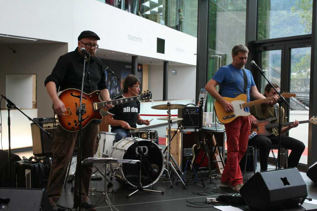 IMG_1687_JPG-1379258159