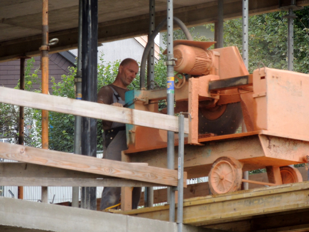 DSCN2084_JPG-1379274622