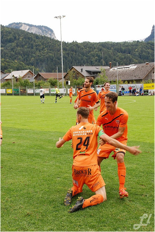 20130915_087_fcbizau_fcnenzin_luc.JPG