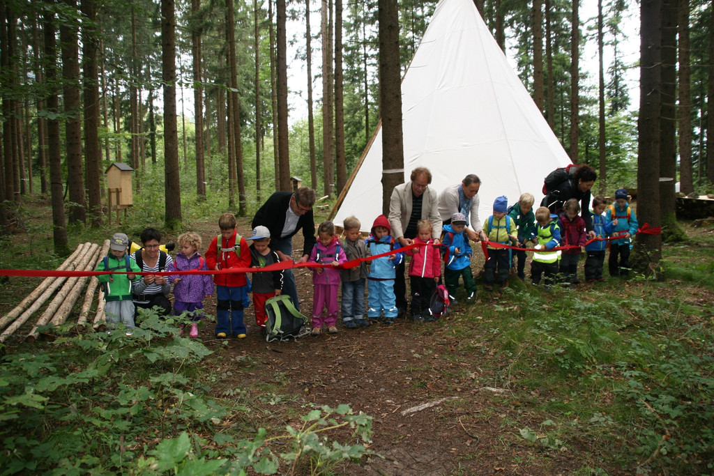 Waldkindergarten Er__ffnung1_jpg-1379278374