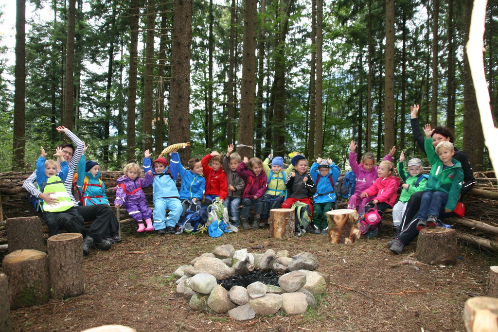 Waldkindergarten Er__ffnung2_jpg-1379278392