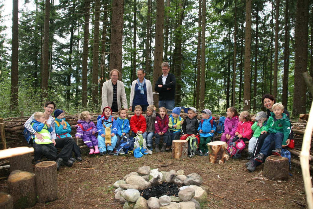Waldkindergarten Er__ffnung3_jpg-1379278409