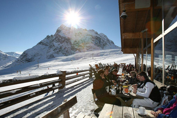 Gastronomie_5_Schafberg_Terrasse_Torsten.jpg