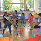 57 Schulalltag in der Drache-Kokosnuss-Klasse_ der 2b der Volksschule Oberau_JPG-1379596965