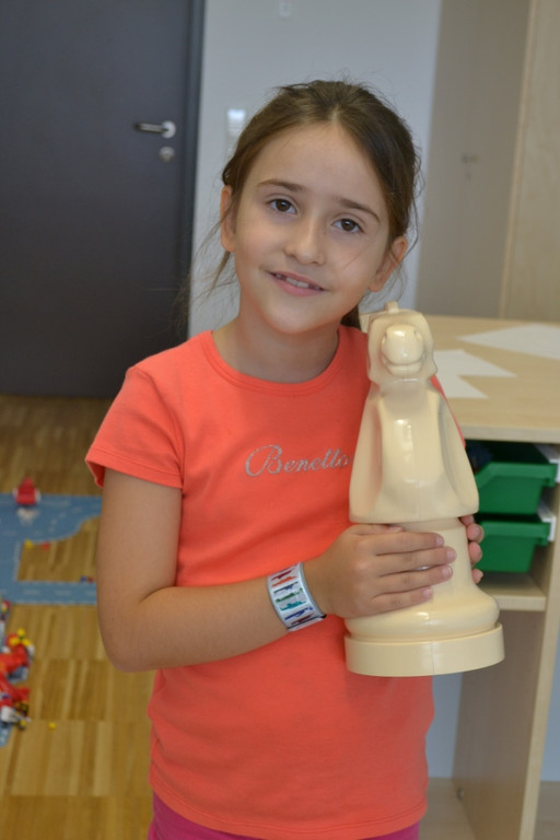 76 Lejla _2b_ gef__llt an der Ganztagsschule_ dass man zwischendurch spielen darf_JPG-1379597006