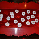 023 Als Give-aways gab es unter anderem diese Buttons_JPG-1379597514