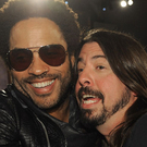 Bilden ein Bart-Duo: Lenny Kravitz und Dave Grohl