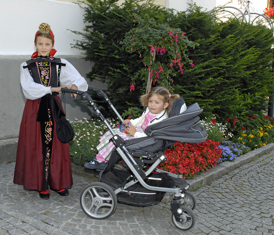 _c_ Gerhard Scopoli - Montafoner Tracht - 004_jpg-1379682059