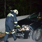 Unfall auf der A2: Pkw kracht in Betonleitwand