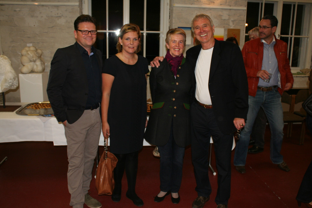 Alexander und Rafaela Berger mit Ingrid und G__nther Jochum_JPG-1379956954