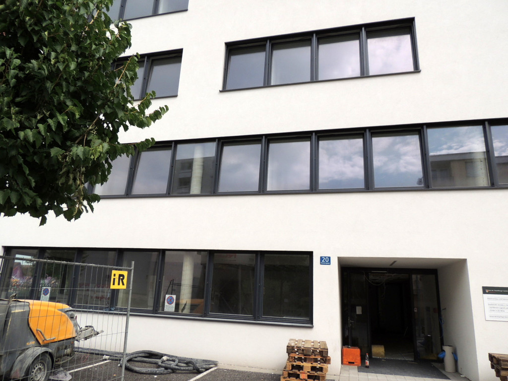 DSCN8998_JPG-1380237056