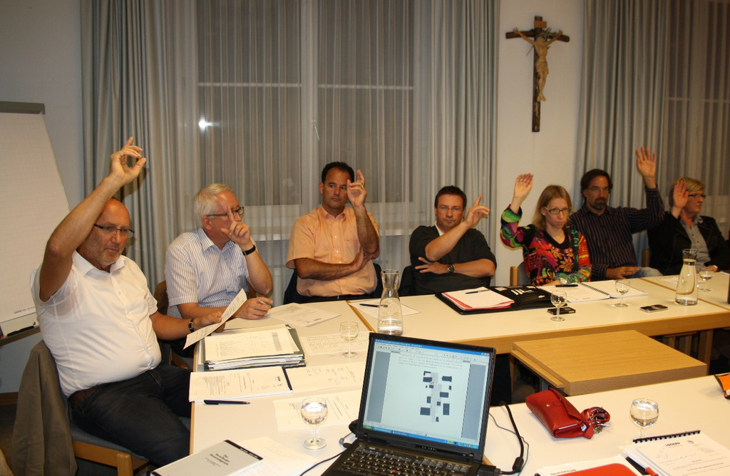 Gemeindeamt A GV Sitzung 2013 _2__jpg-1380366482
