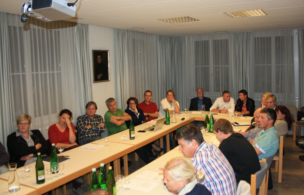 Gemeindeamt A GV Sitzung 2013 _13__jpg-1380366532