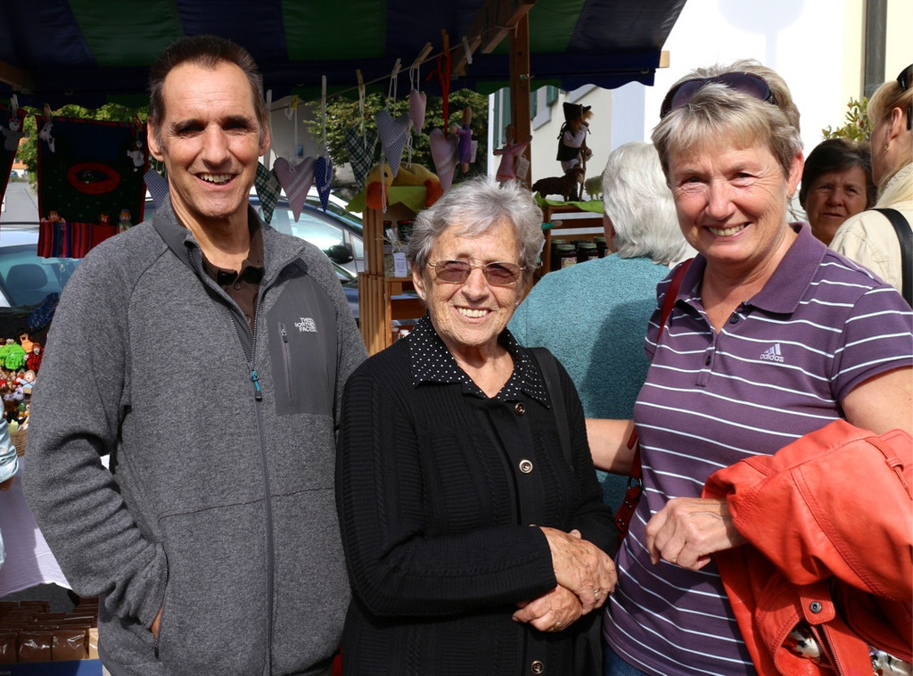 KOE_Dorfmarkt Goefis 2013-09 14_jpg-1380442439