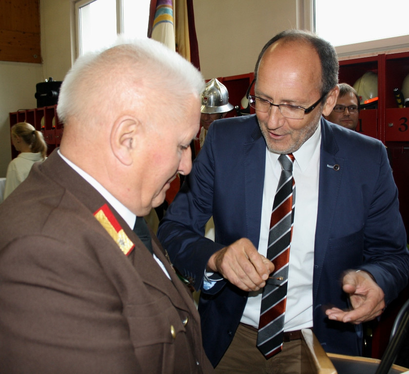 Feuerwehr Boch Ehrung 2013 _3__jpg-1380482038
