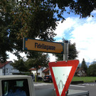 Montage Stra__enbezeichnungsschilder Fidelisgasse 11_09_13 004 _1__jpg-1380540192