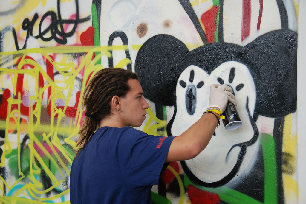 graffiti_zimm_domingo_jpg-1380560805