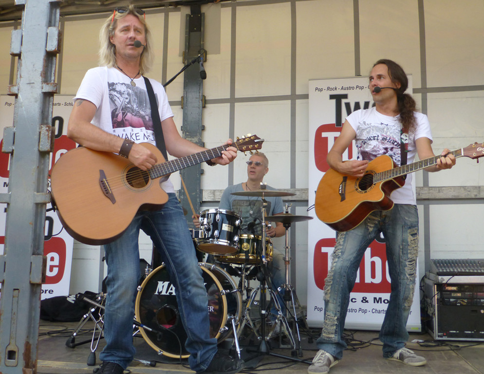 Markt23TwoTube_jpg-1380608228