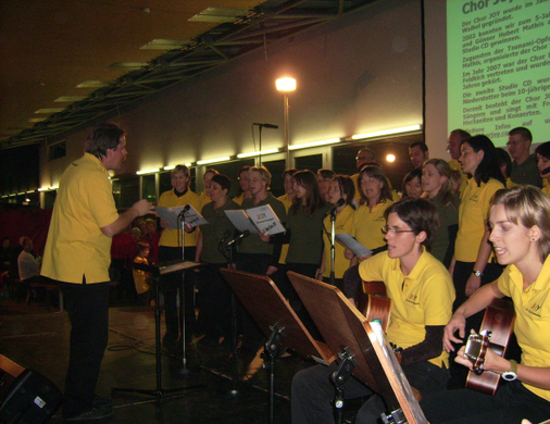 JOY 18HOHENEMS SINGT22 JD500158_JPG-1268994094