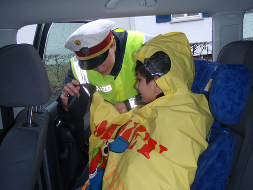 Polizei Kindergarten Gartenstrasse 2010 _1__JPG-1269000349