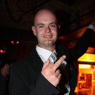 der Cpt. lädt  die Ladies ein