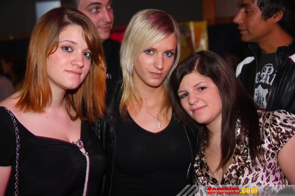 7306758.jpg