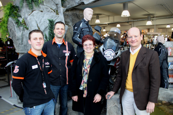 Motorrad Louis Eroeffnung _22__jpg-1269011788