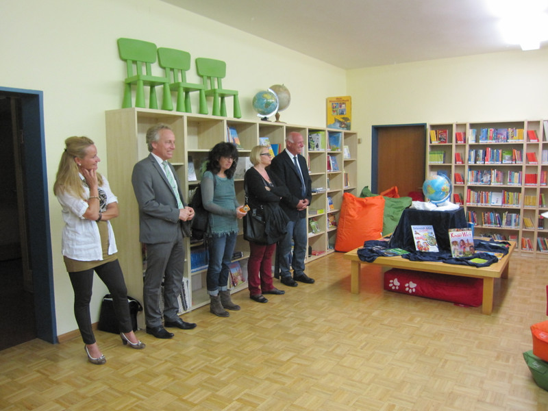 Bibliothek_Ero__ffnung 004_JPG-1380996783
